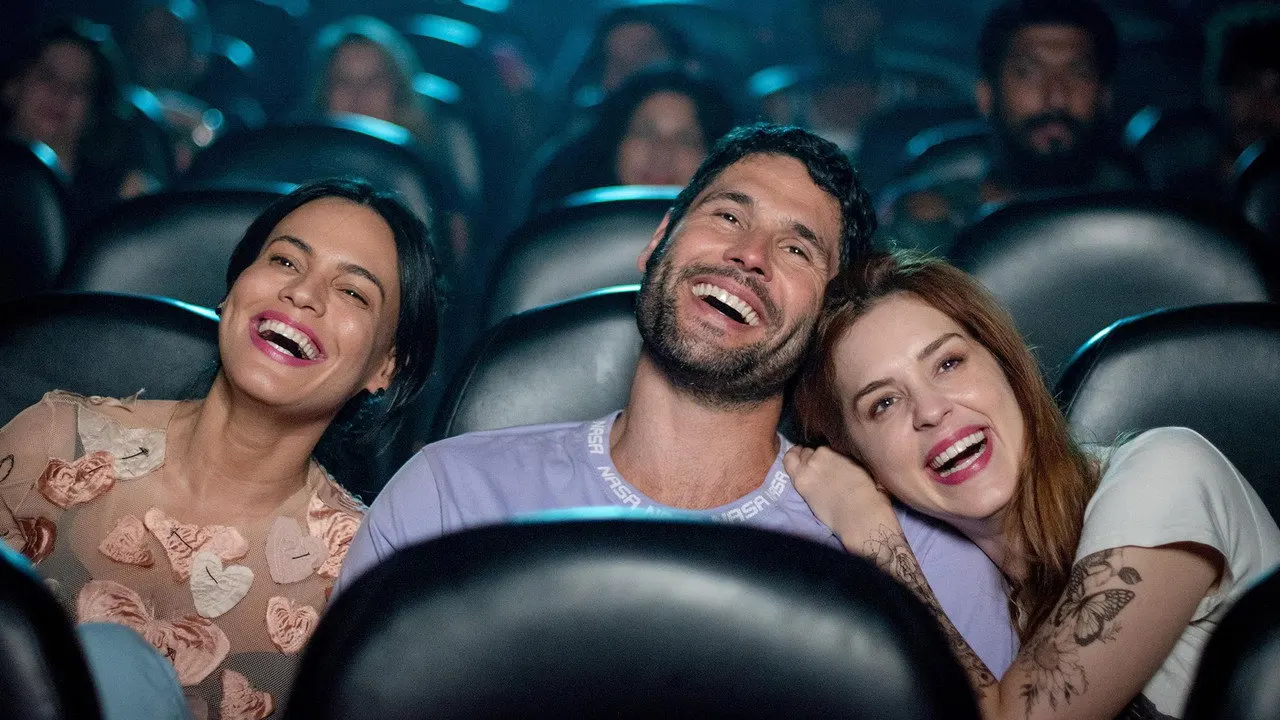 Cena de Todo Mundo Ainda Tem Problemas Sexuais (2025)
