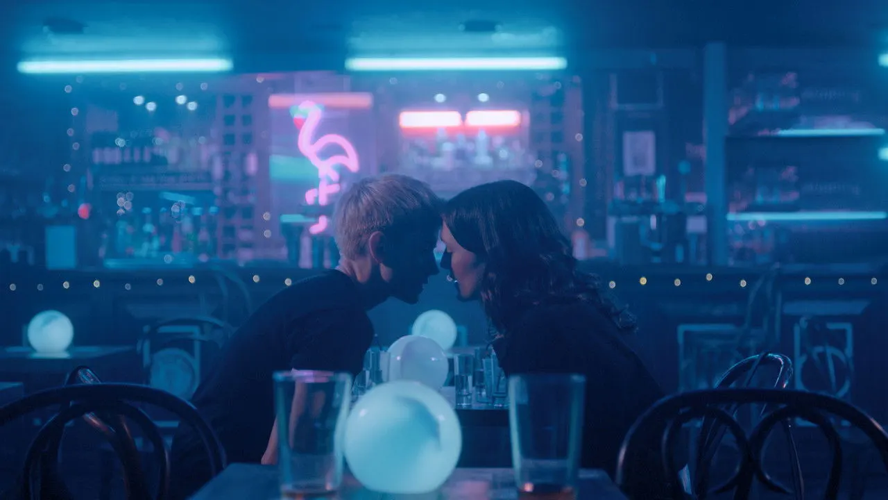 Cena de Feel Good (2020)