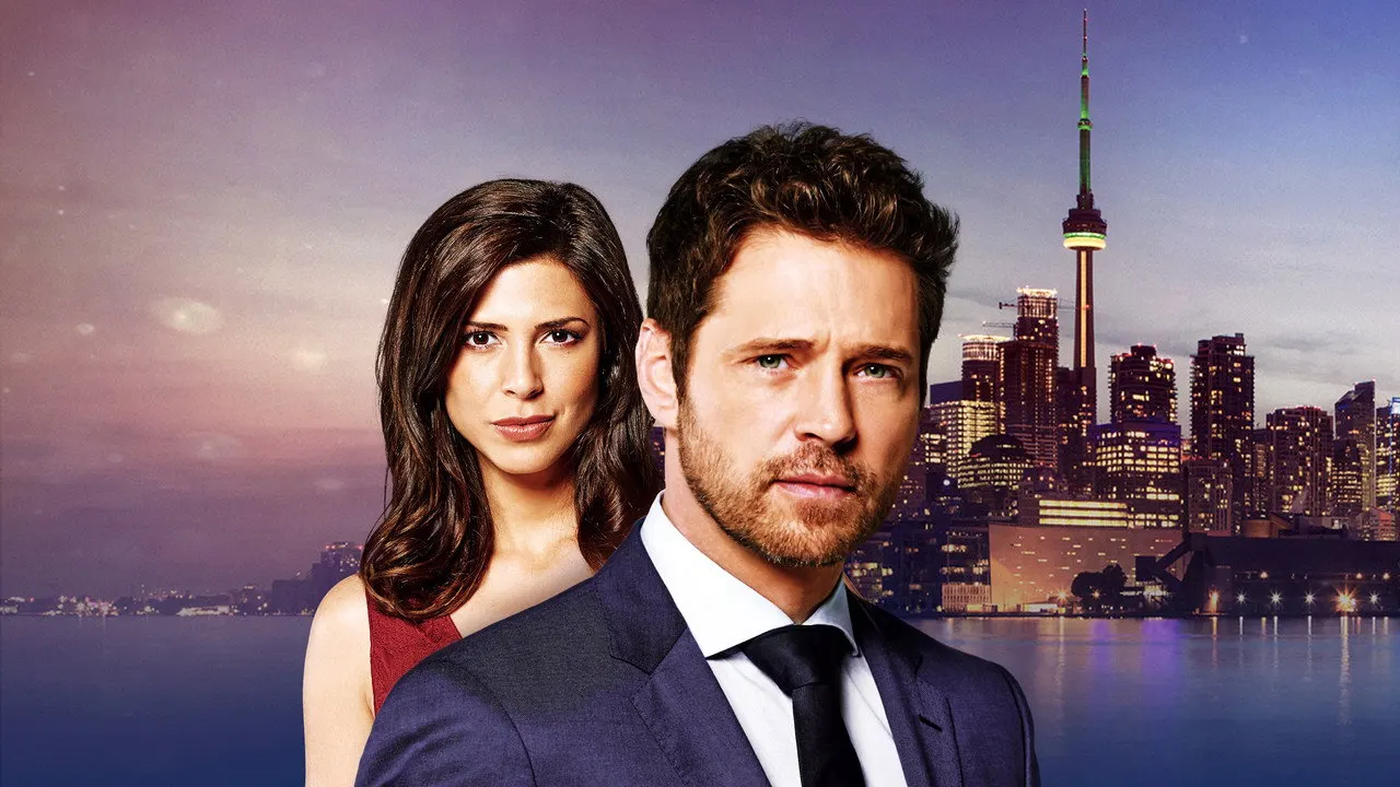 Cena de Private Eyes (2016)