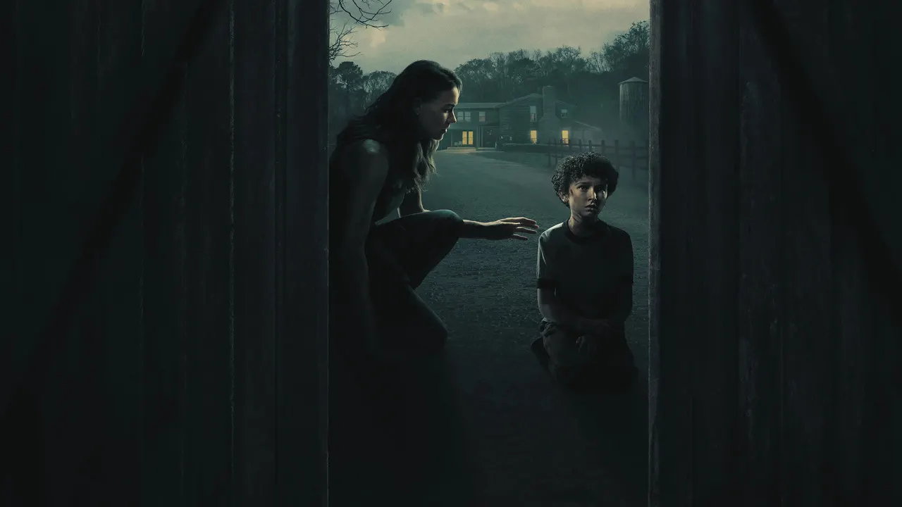 Cena de Teacup - O Impostor (2024)