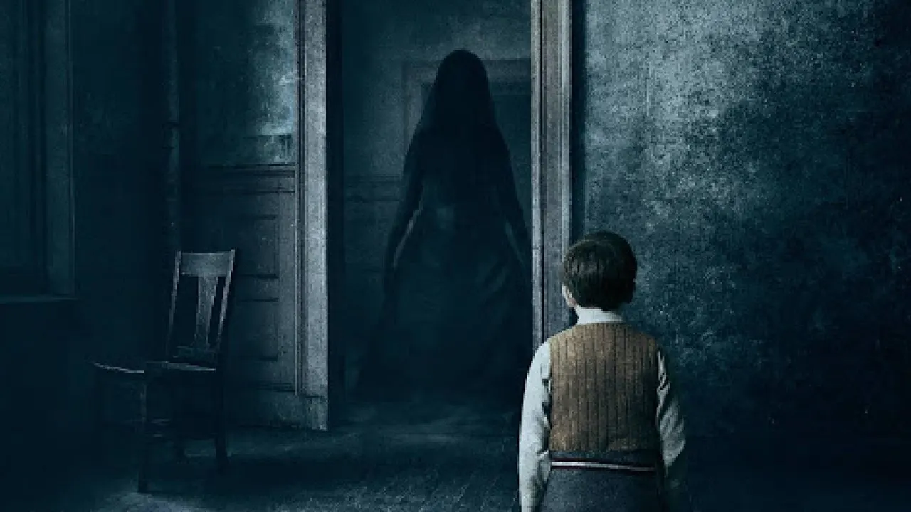 Cena de A Mulher de Preto 2 - Anjo da Morte (2014)
