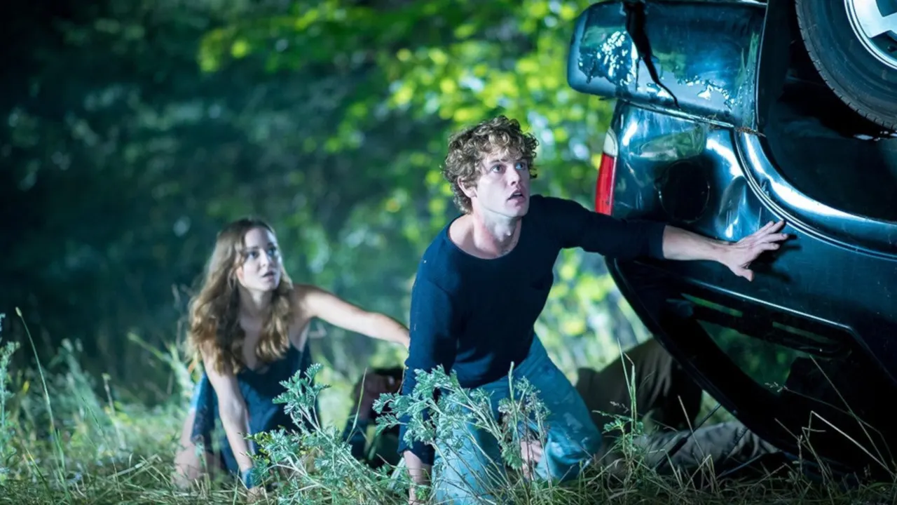 Cena de Invasão Alienígena (2017)