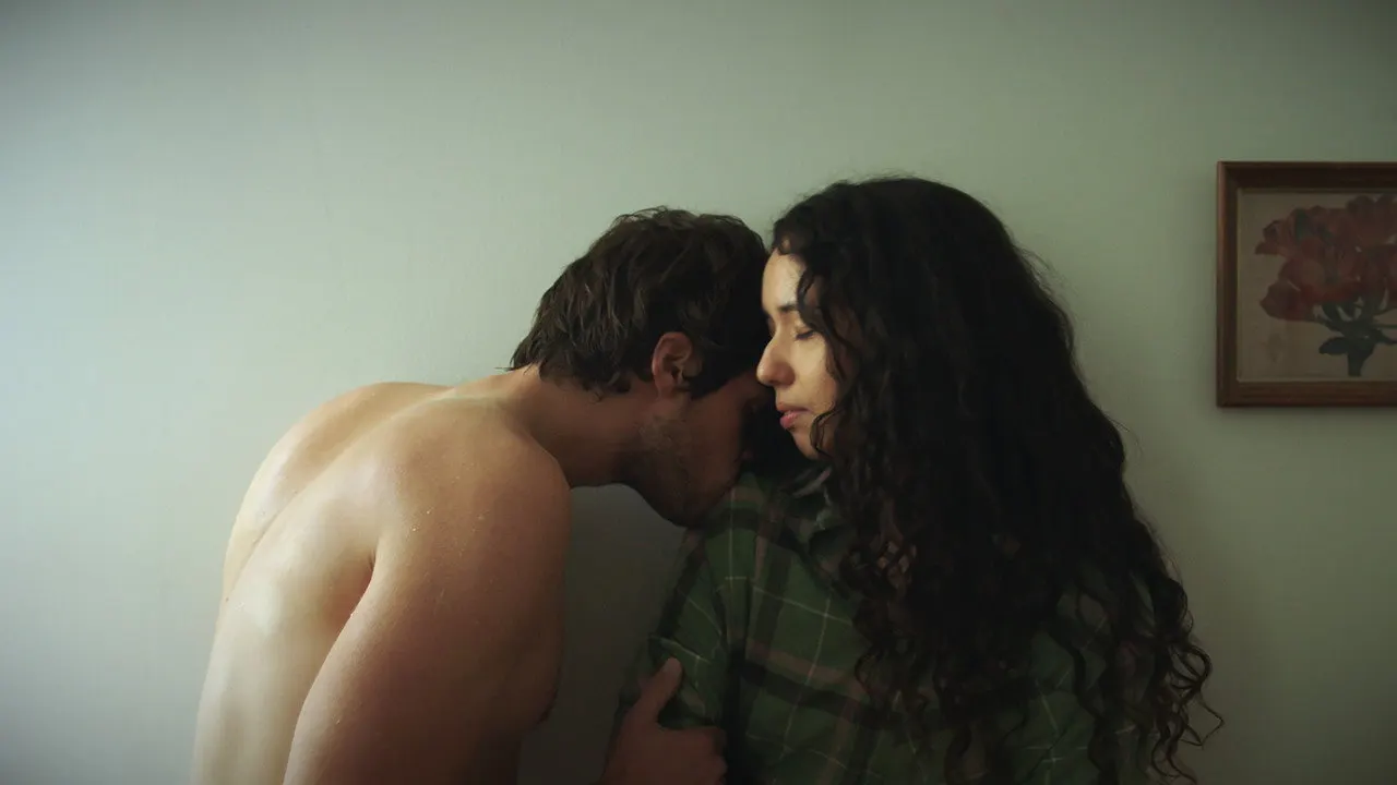 Cena de This Closeness (2024)