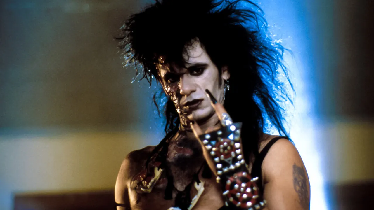 Cena de Heavy Metal do Horror / O Rock do Dia das Bruxas (1986)