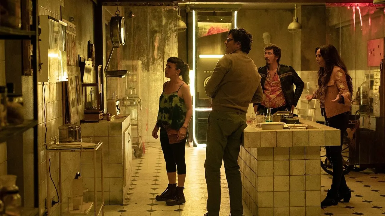 Cena de Escape Room - Sem Saída (2022)