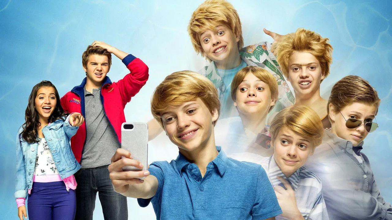Cena de Adam e seus Clones (2015)