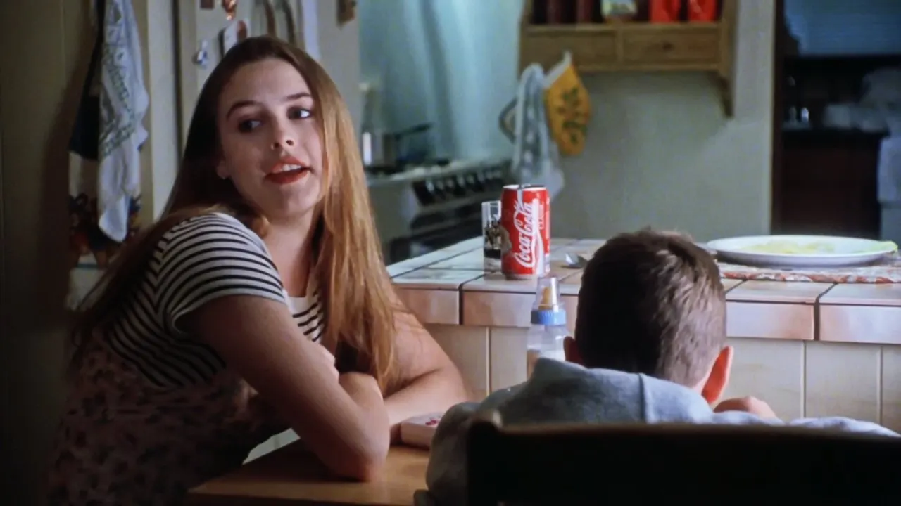 Cena de Uma Babá Objeto de Desejo (1995)