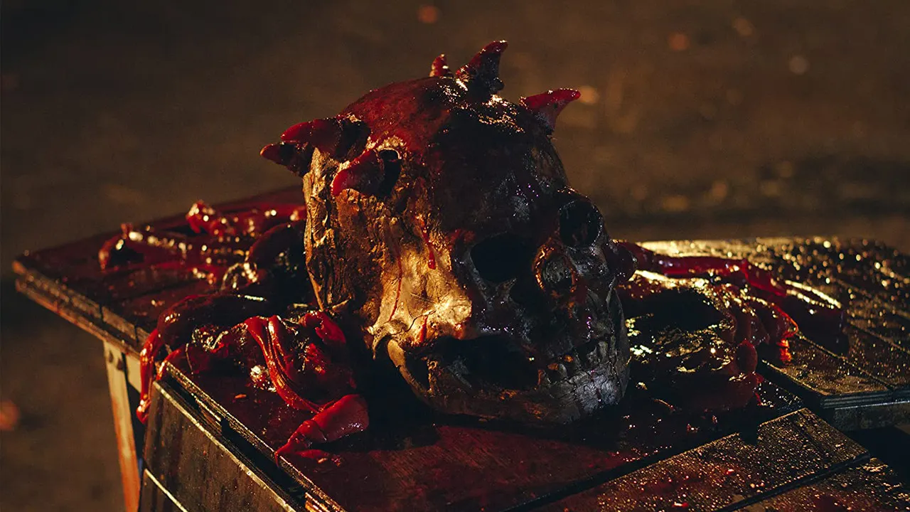 Cena de Skull: A Máscara de Anhangá (2020)
