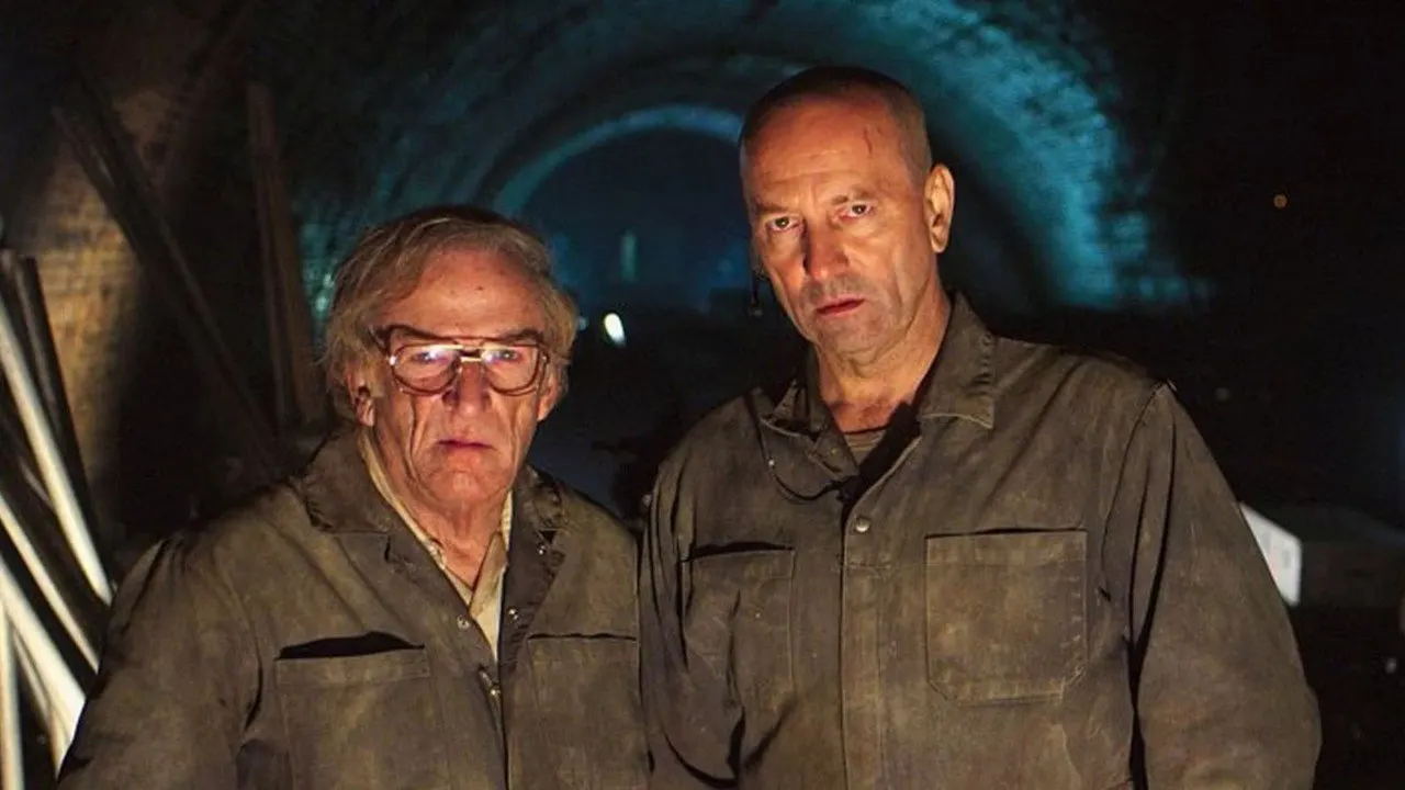 Cena de O Último Túnel (2004)