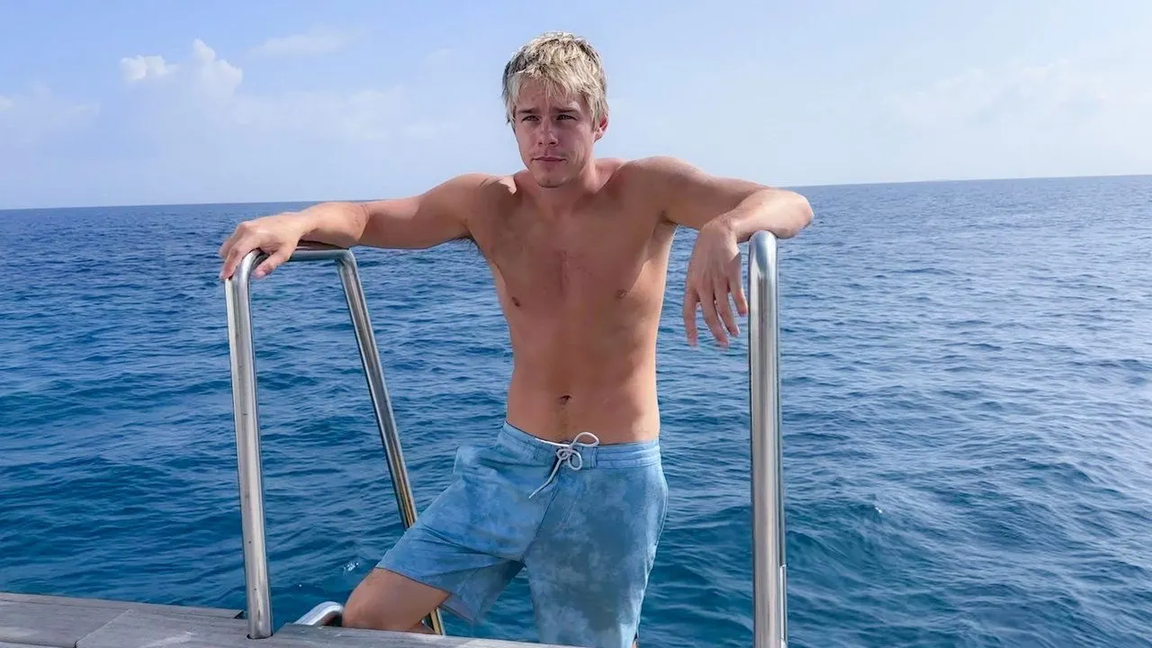 Cena de Love in the Maldives (2023)
