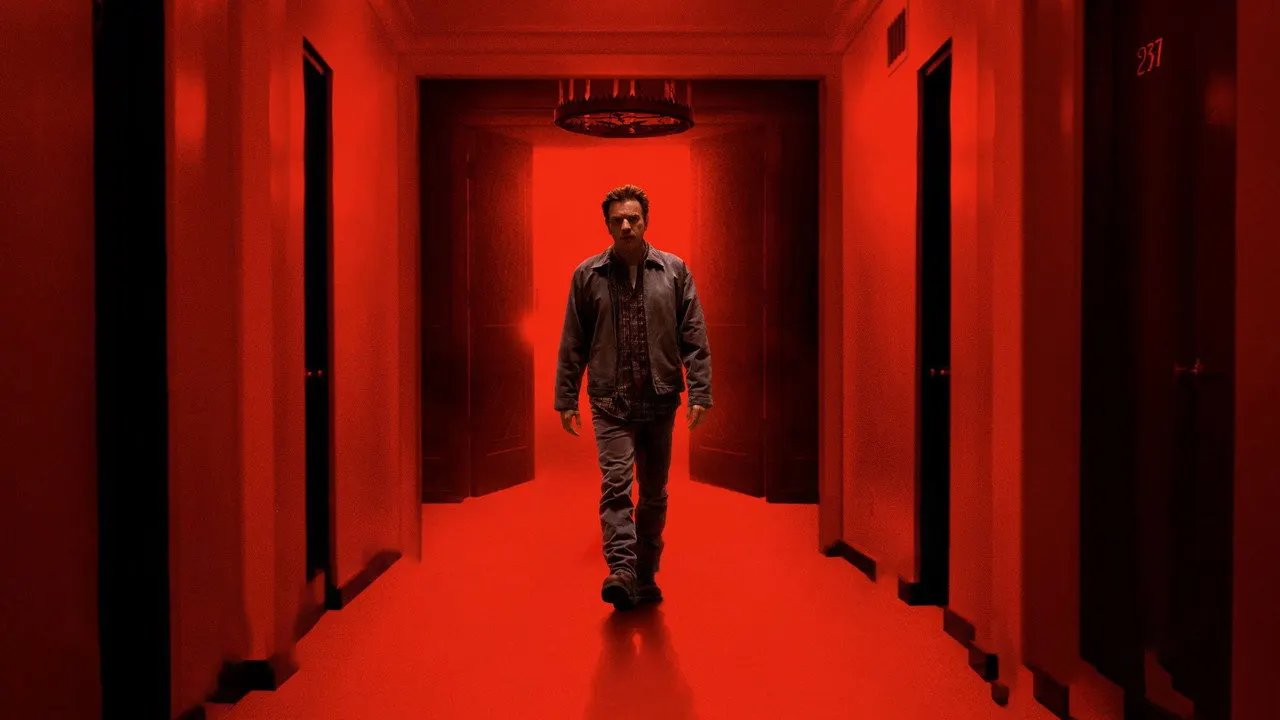 Cena de Doutor Sono (2019)