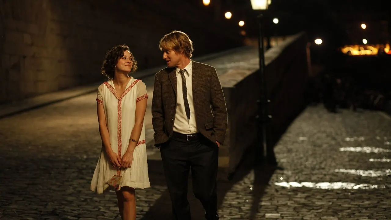 Cena de Meia Noite em Paris (2011)