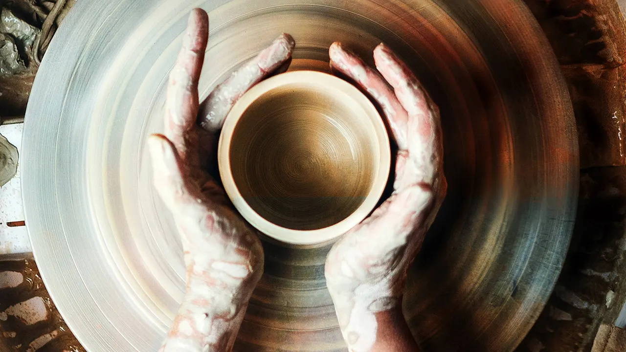Cena de The Great Pottery Throw Down (2015)