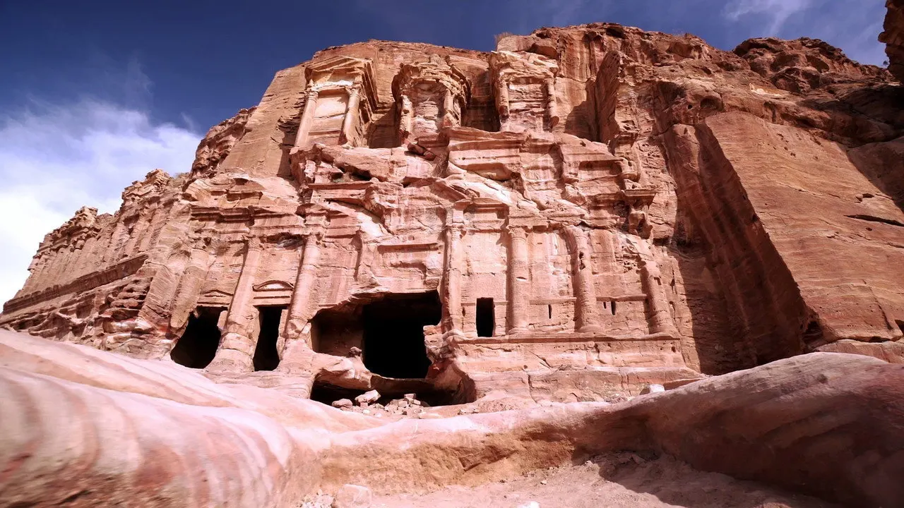 Cena de Petra: Cidade das Riquezas (2019)