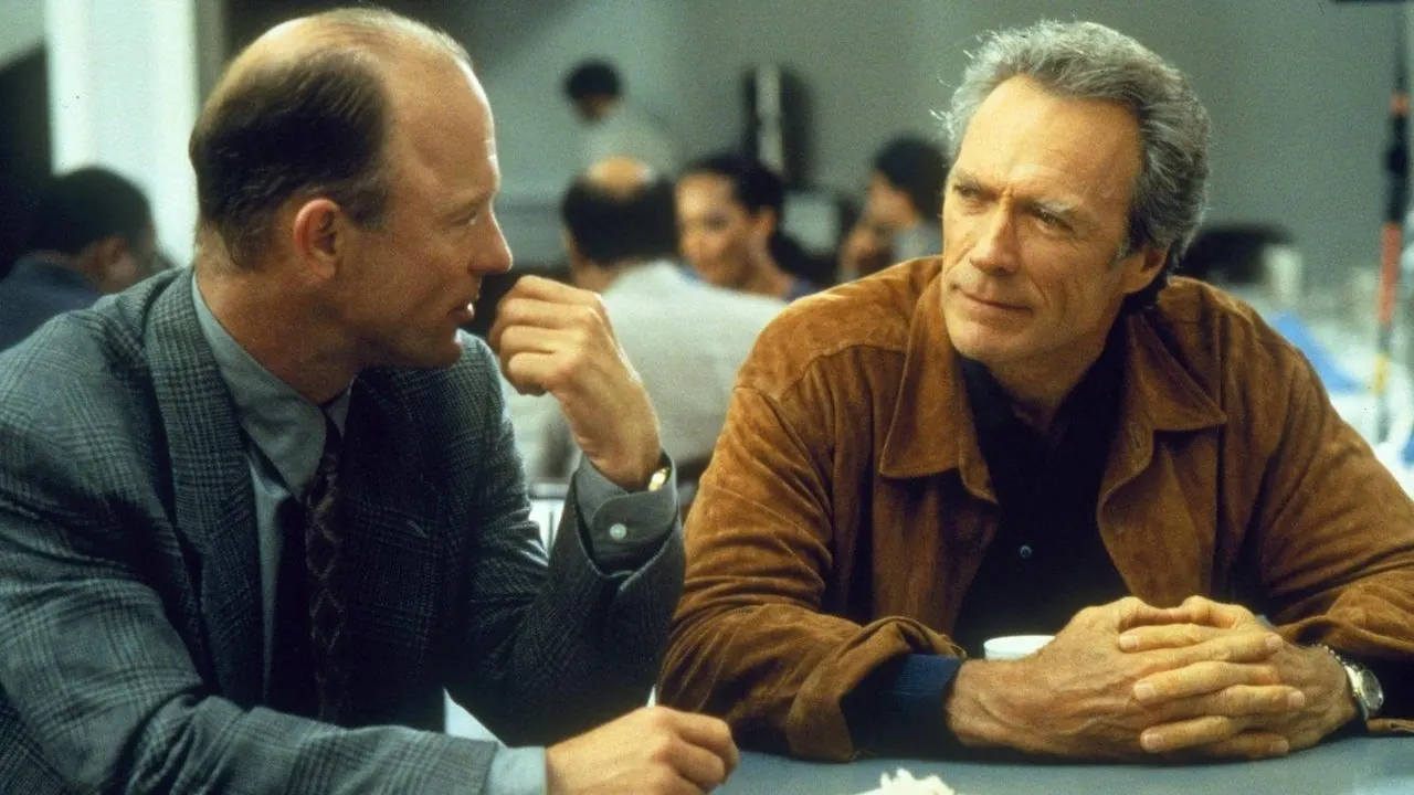 Cena de Poder Absoluto (1997)