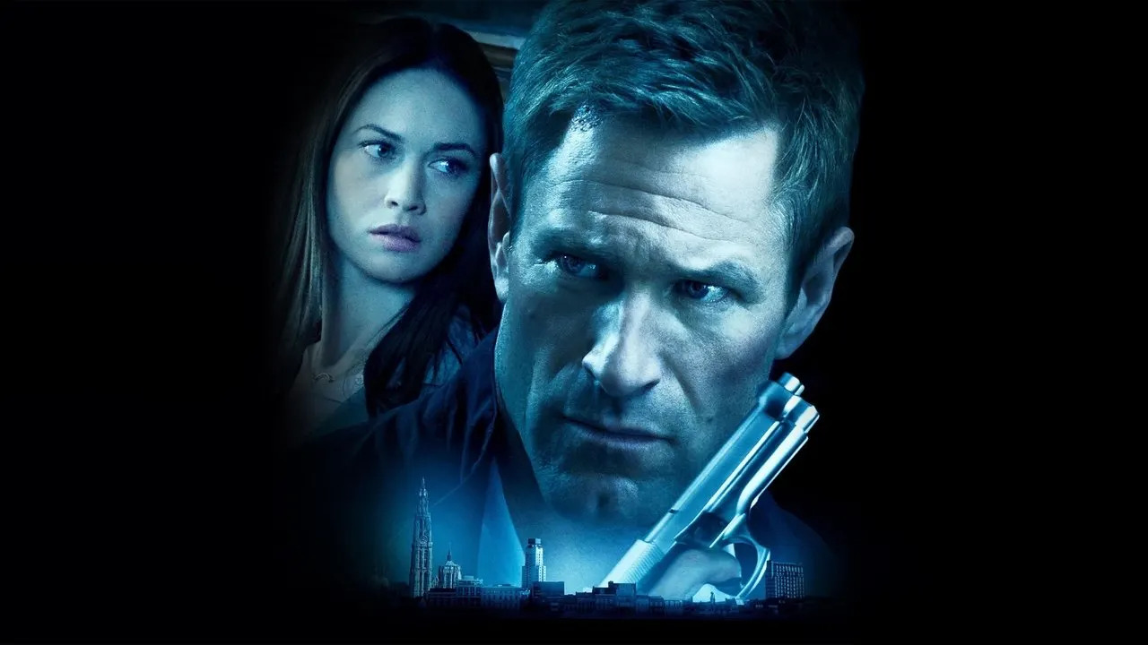 Cena de Perseguição Implacável (2012)