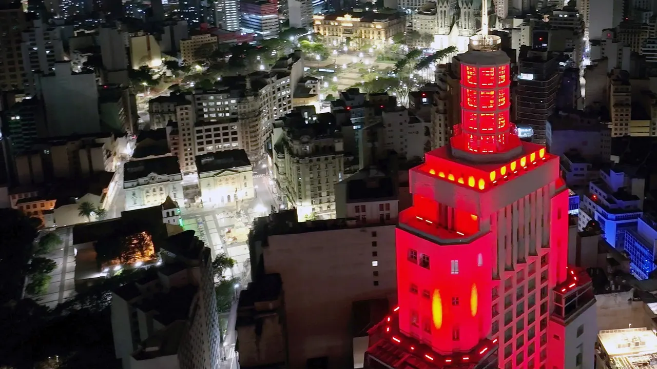 Cena de Brasil Visto de Cima à Noite (2024)