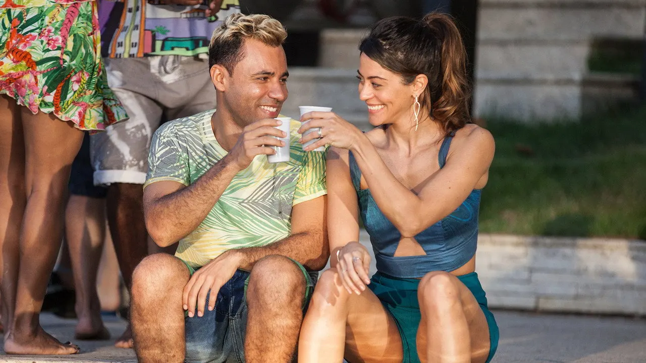 Cena de Um Suburbano Sortudo (2016)