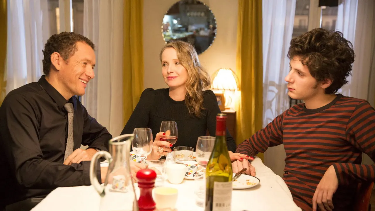 Cena de Lolo: O Filho da Minha Namorada (2015)