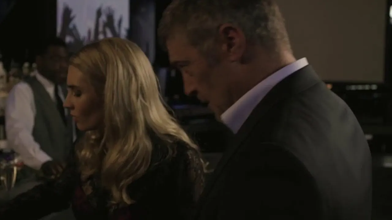 Cena de Tango One, O Mais Procurado (2018)