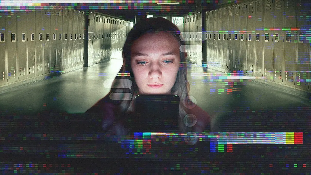 Cena de Número Desconhecido: Catfishing na Escola (2025)