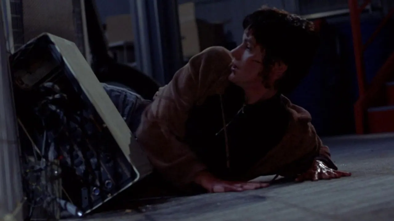 Cena de Max: Fidelidade Assassina (1993)