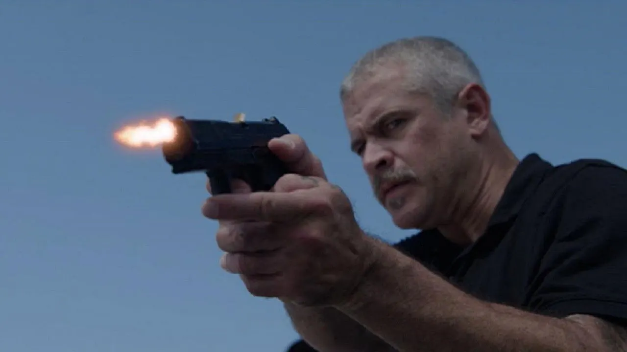 Cena de Bull Shark 3 (2025)