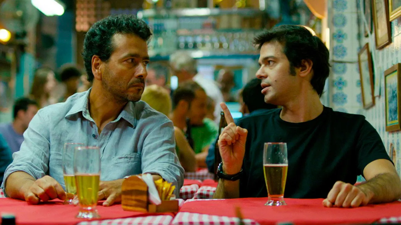 Cena de E Aí... Comeu? (2012)