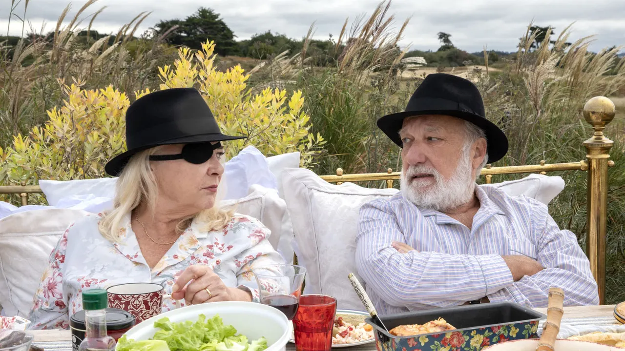 Cena de Espírito de Família (2020)