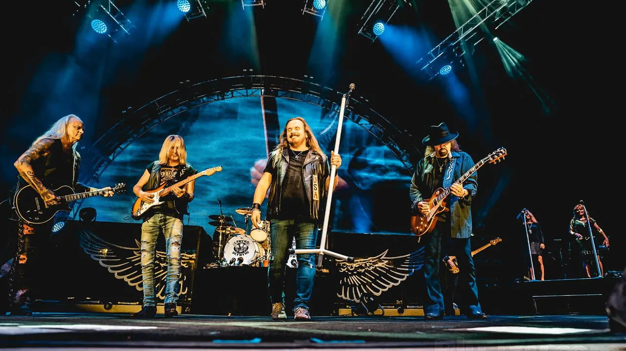 Cena de Lynyrd Skynyrd: Last Of The Street Survivors Farewell Tour Lyve! (2019)