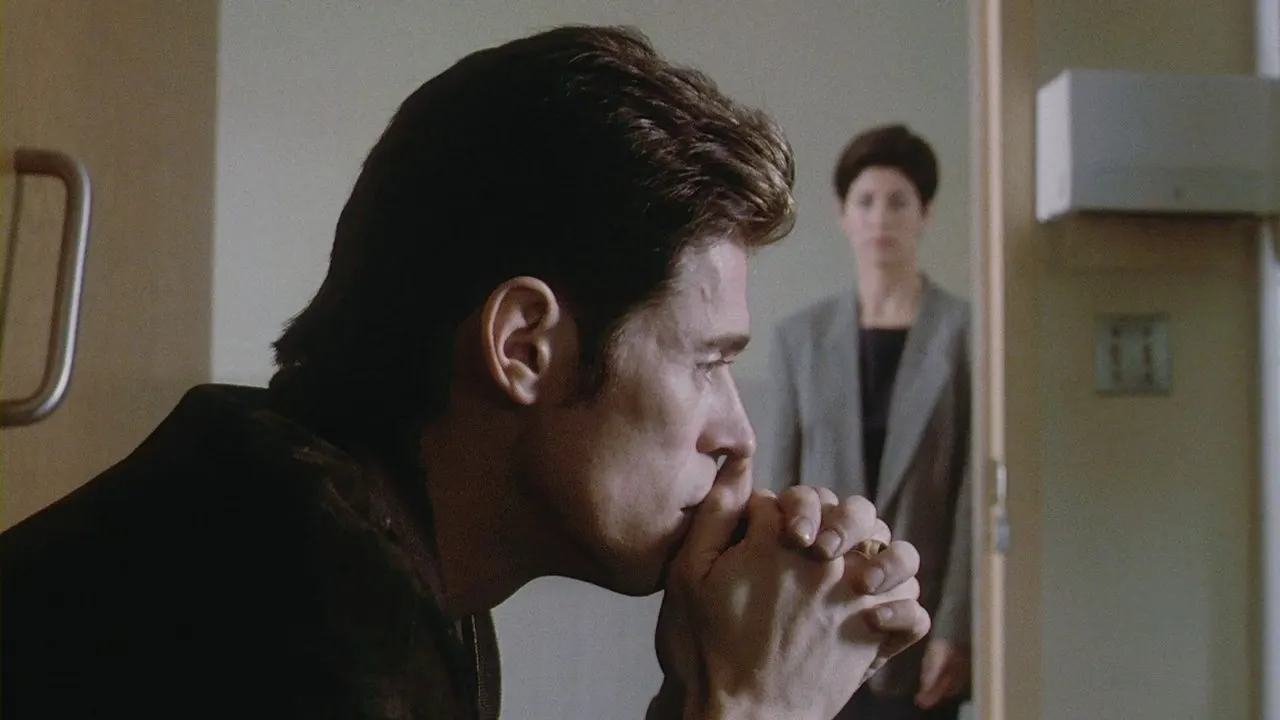 Cena de O Dono da Noite (1992)