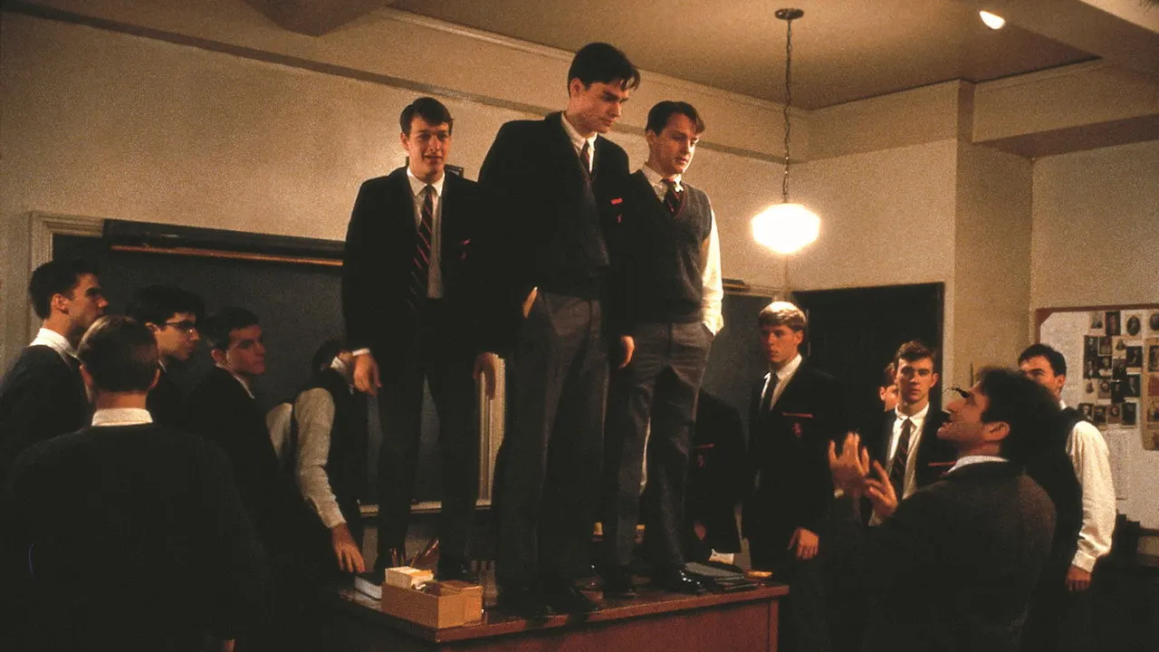 Cena de Sociedade dos Poetas Mortos (1989)