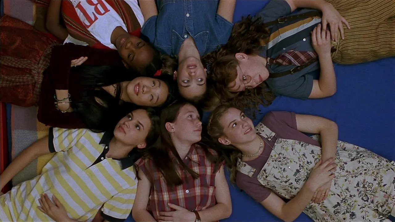 Cena de O Clube das Babás (1995)