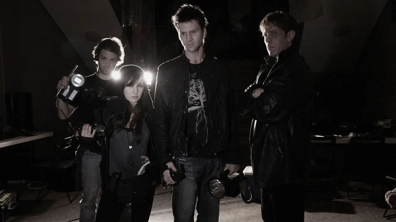 Cena de Fenômenos Paranormais (2011)
