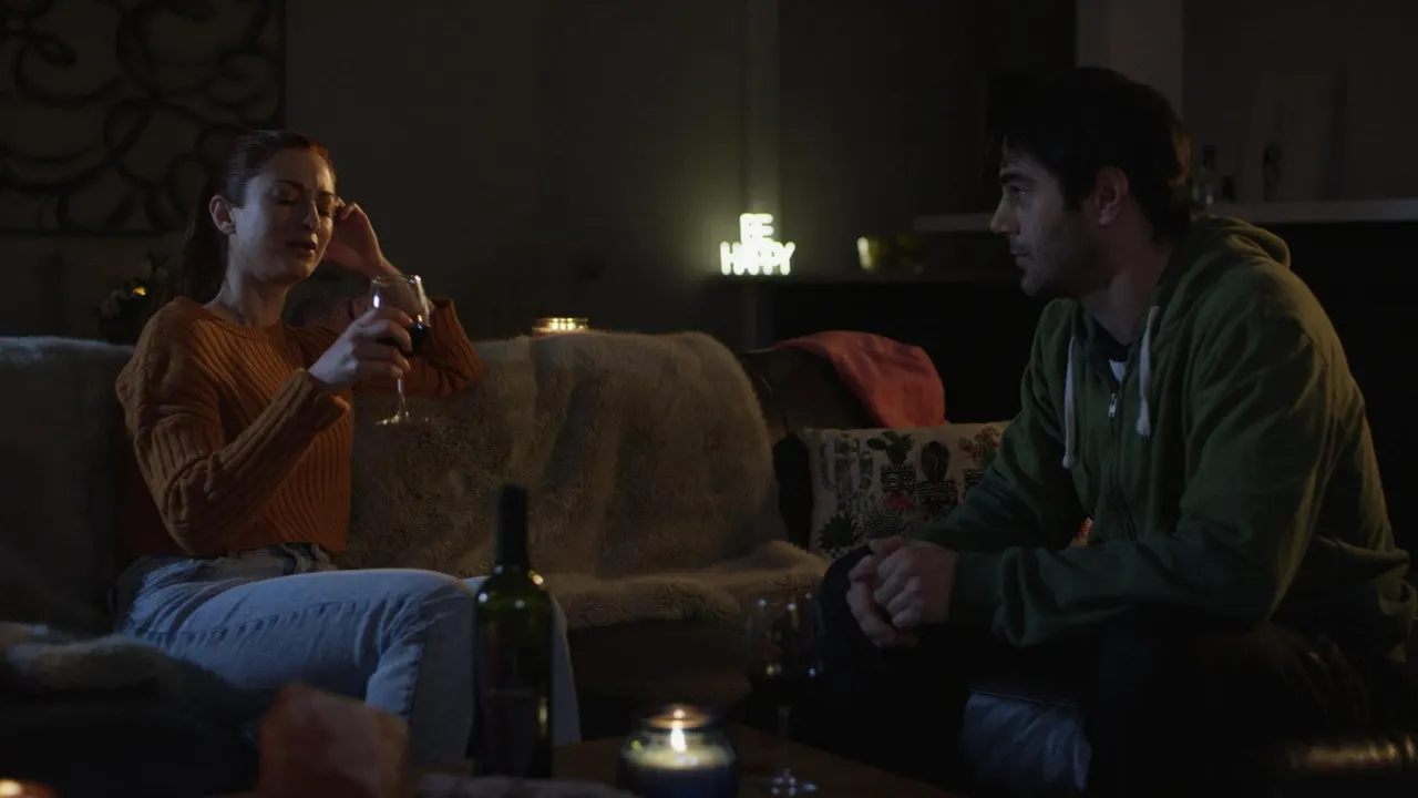 Cena de Encontro Arriscado (2021)