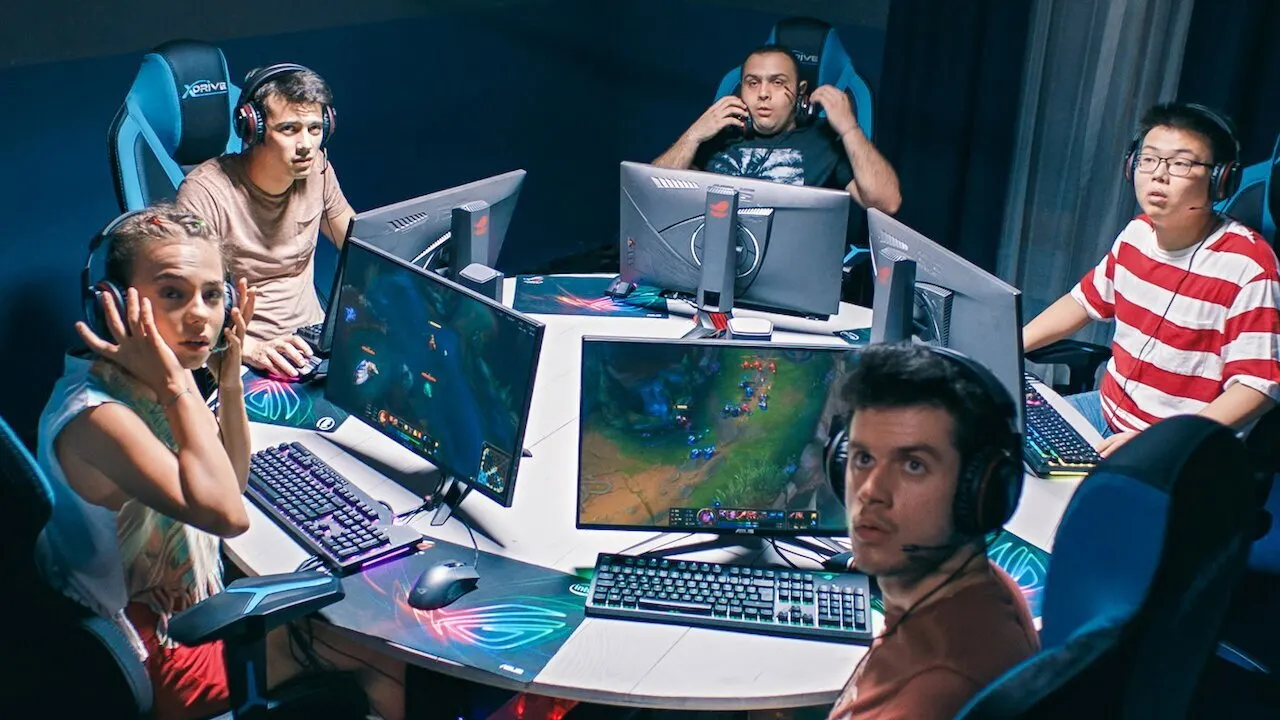 Cena de Jogos Virtuais: O Início (2018)