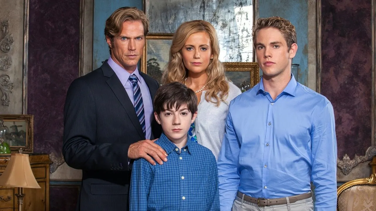 Cena de Os Espinhos do Mal (2015)
