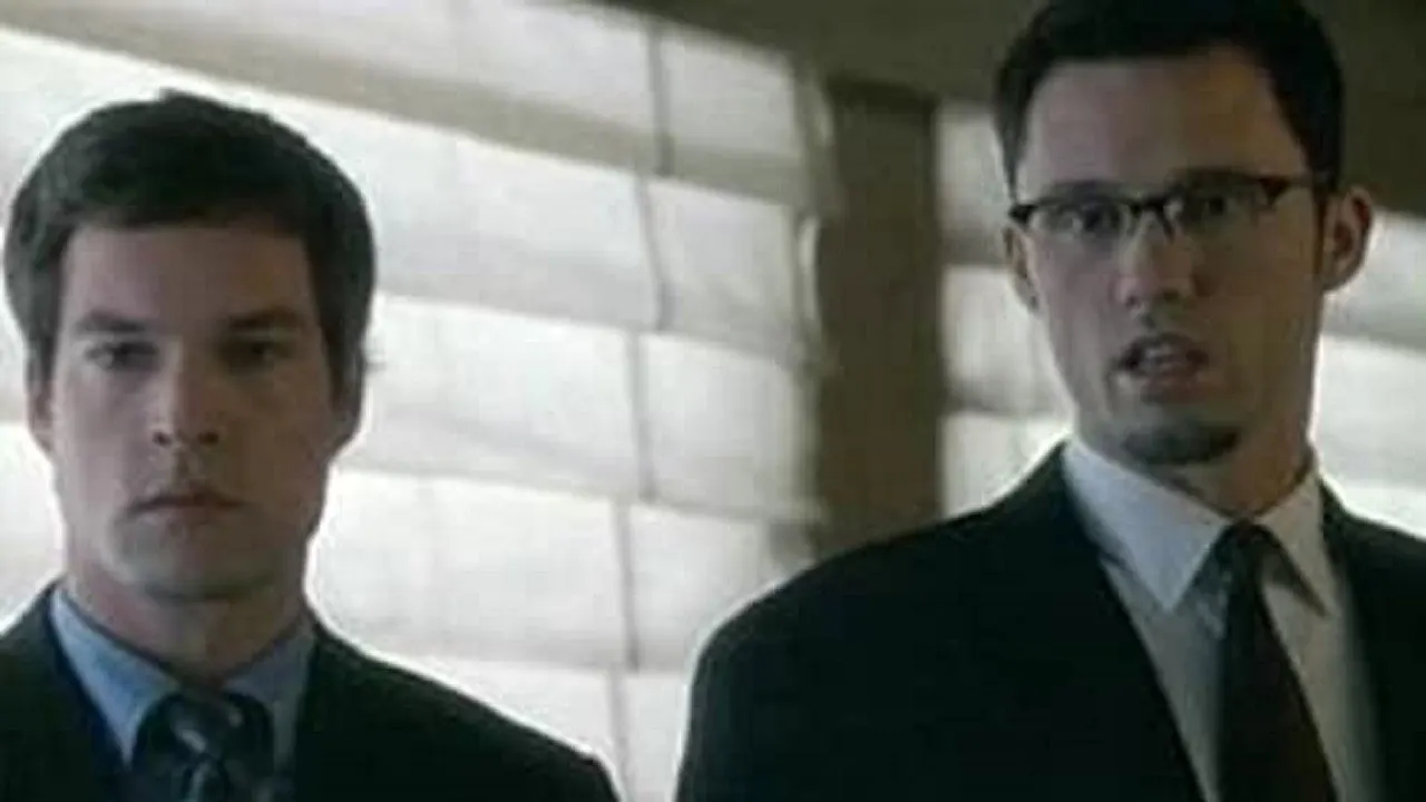 Cena de Objetivo Final (2002)