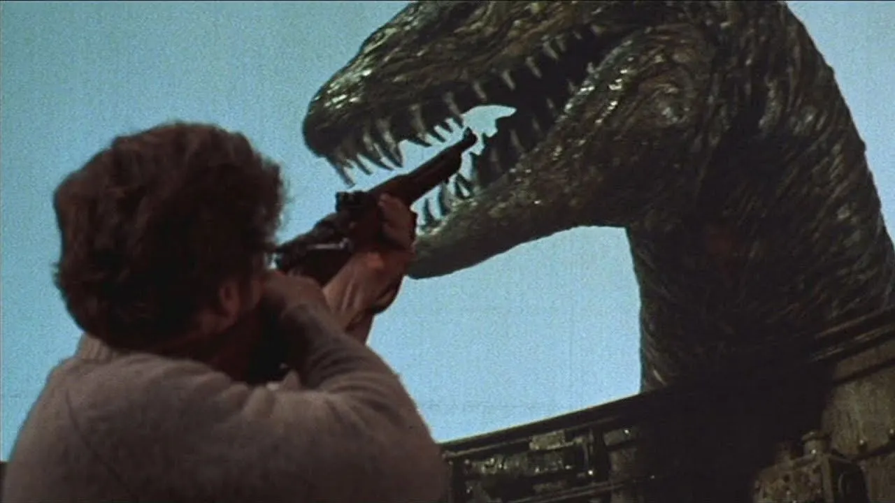 Cena de A Terra Que o Tempo Esqueceu (1974)