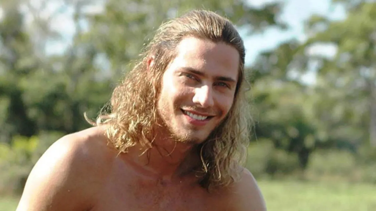 Cena de Bicho do Mato (2006)