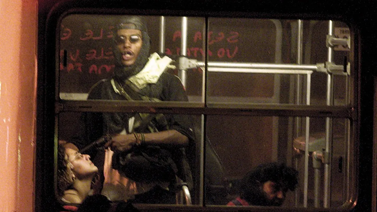 Cena de Ônibus 174 (2002)
