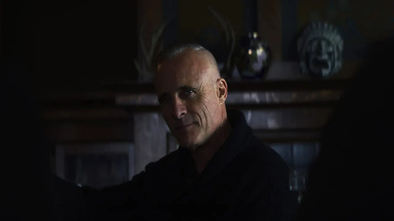 Cena de O Jantar Está Servido (2020)