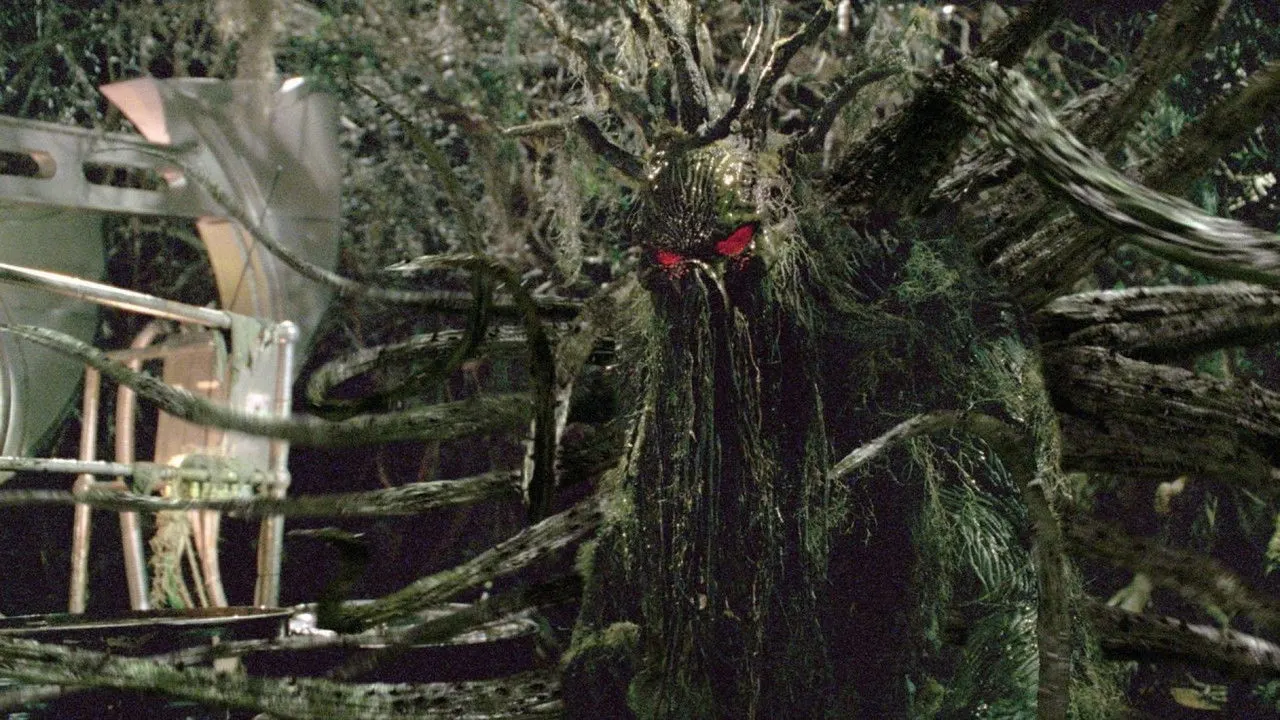 Cena de O Homem-Coisa: A Natureza do Medo (2005)