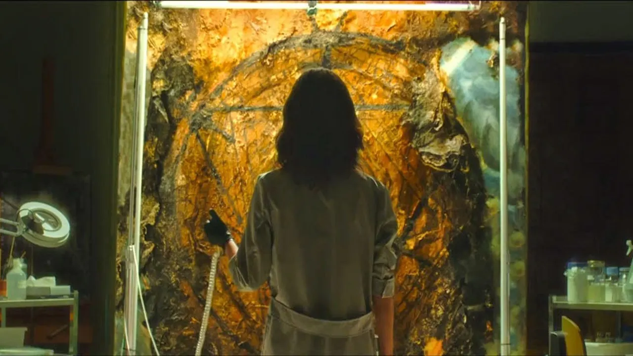 Cena de Ultravioleta (2014)