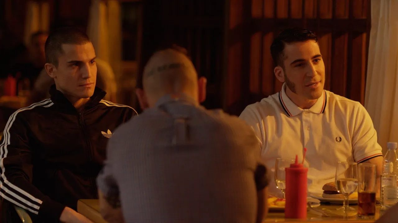 Cena de Escorpião Apaixonado (2013)
