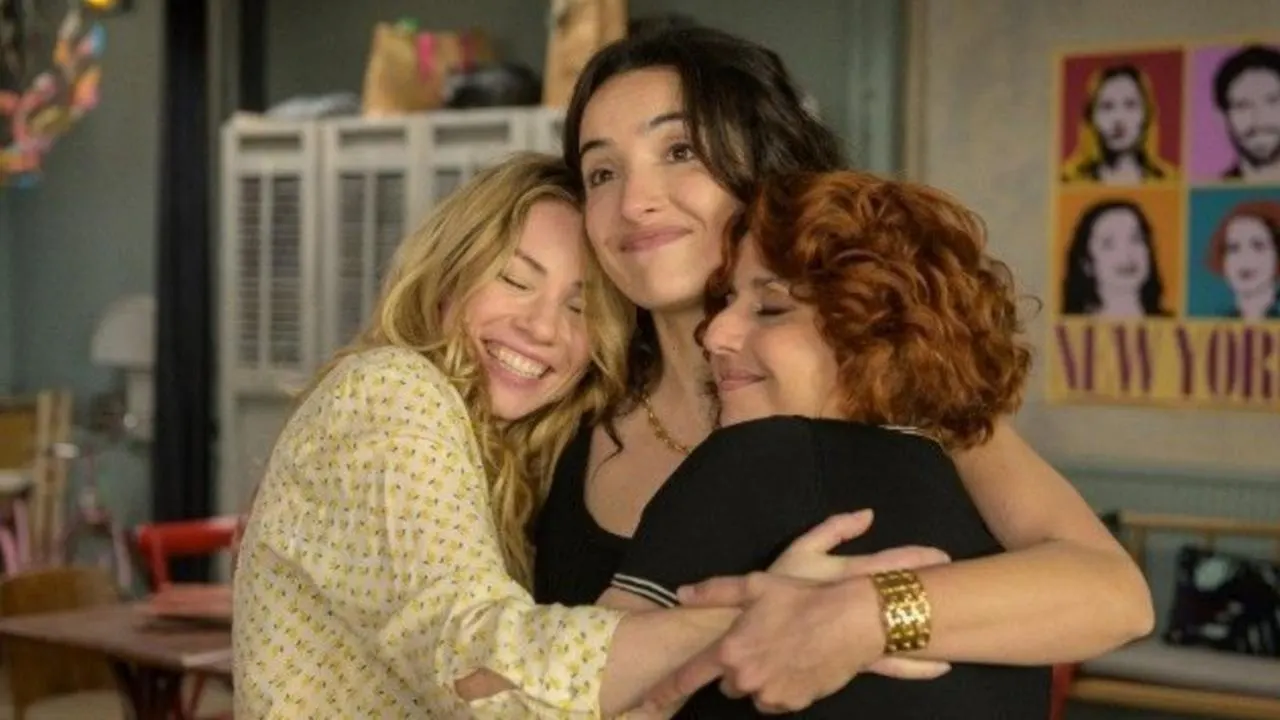 Cena de Desventuras de Amor em Paris (2022)