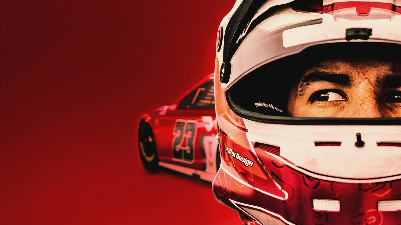 Cena de Bubba Wallace: Na Raça (2022)