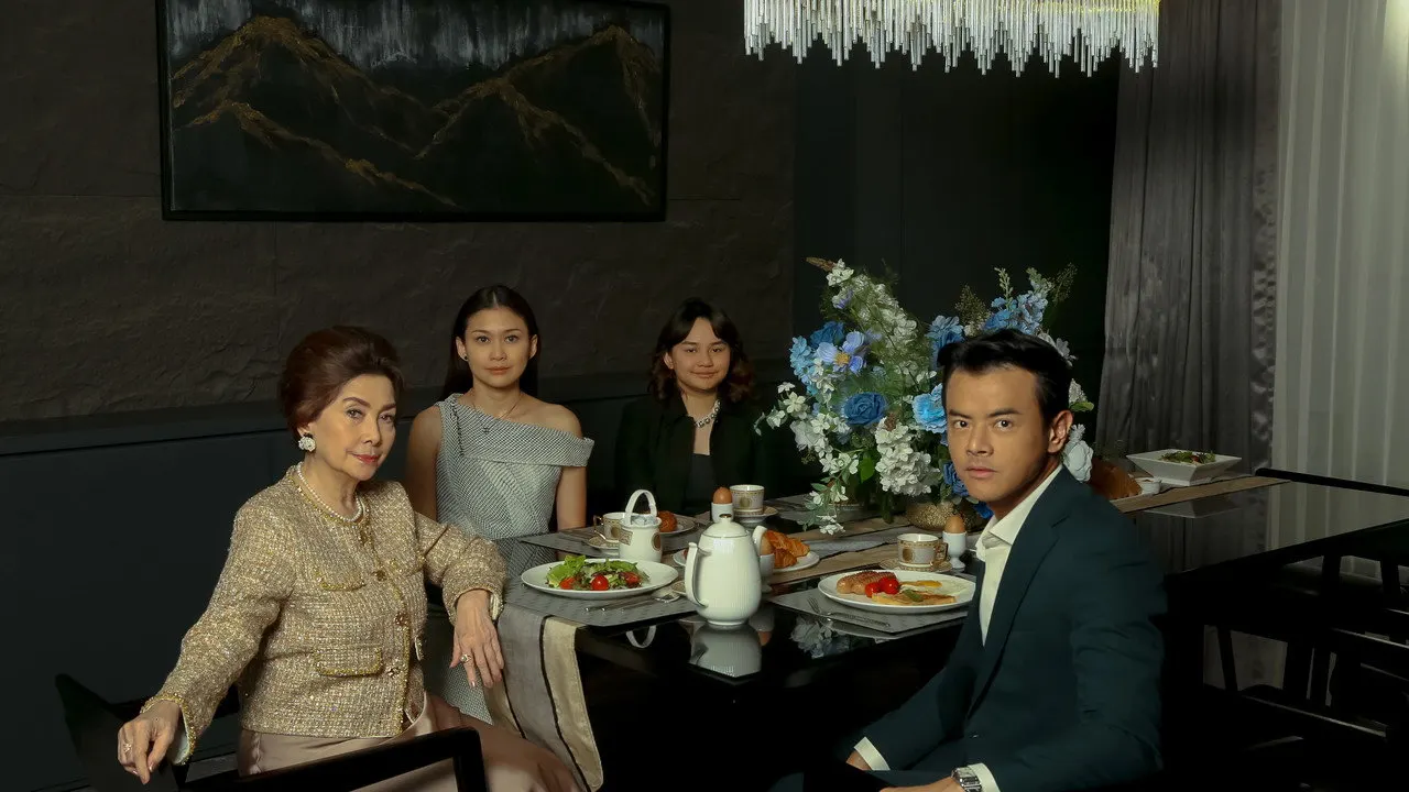 Cena de Uma Mulher Comum (2025)
