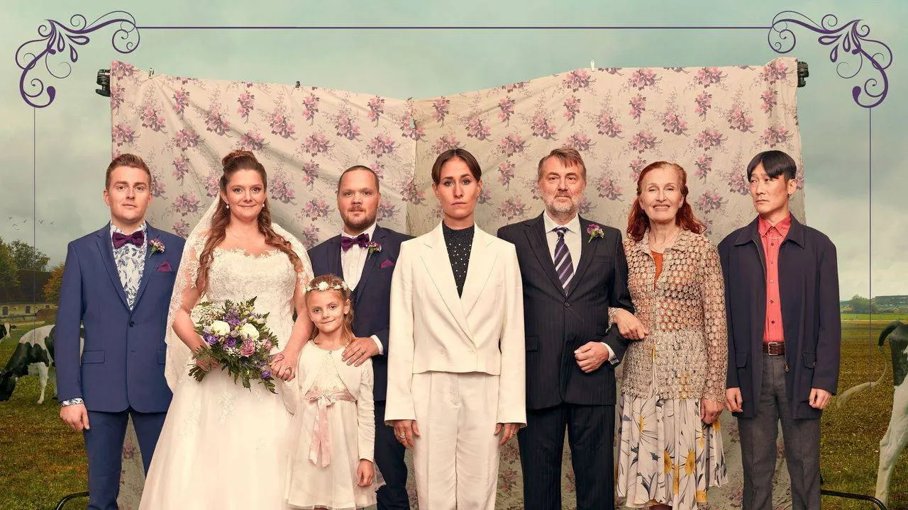 Cena de Minha Estranha Família (2021)
