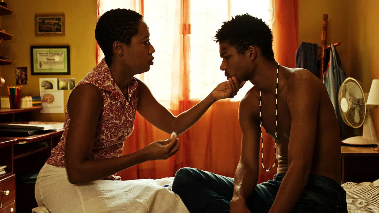 Cena de M-8: Quando a Morte Socorre a Vida (2019)